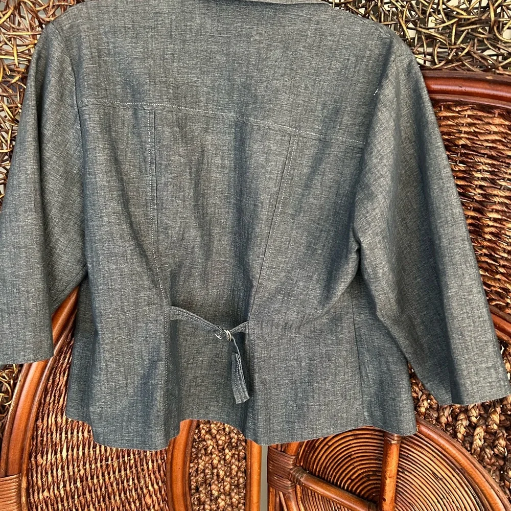 Jacket - Picture 7 of 7